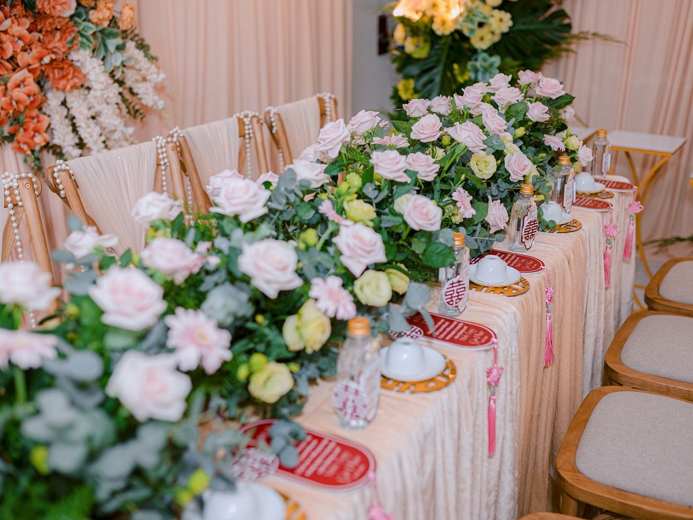 Floral Table Installation